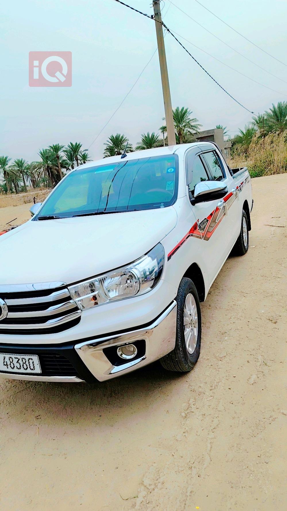 تويوتا هايلوكس